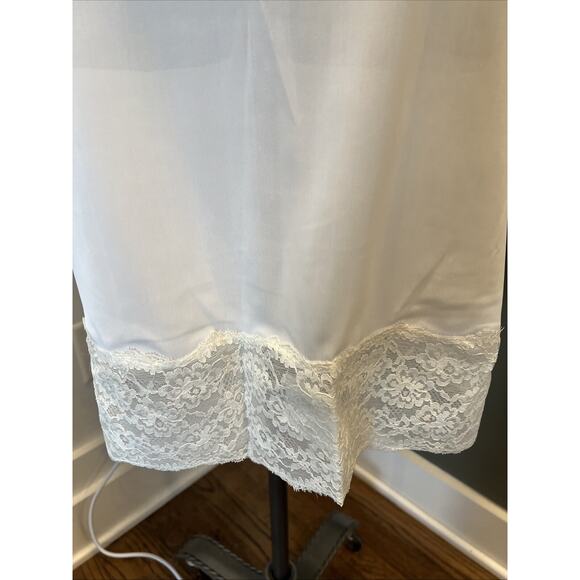 NWT Vntg 1960s Full Slip Aristocraft 34 Lac Bust Nightgown, Lingerie Adj. Strap - Picture 7 of 9